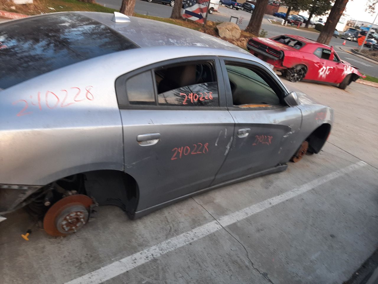 Vehicle/1296_08.jpg