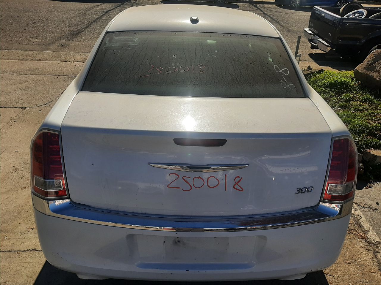 Vehicle/1324_06.jpg