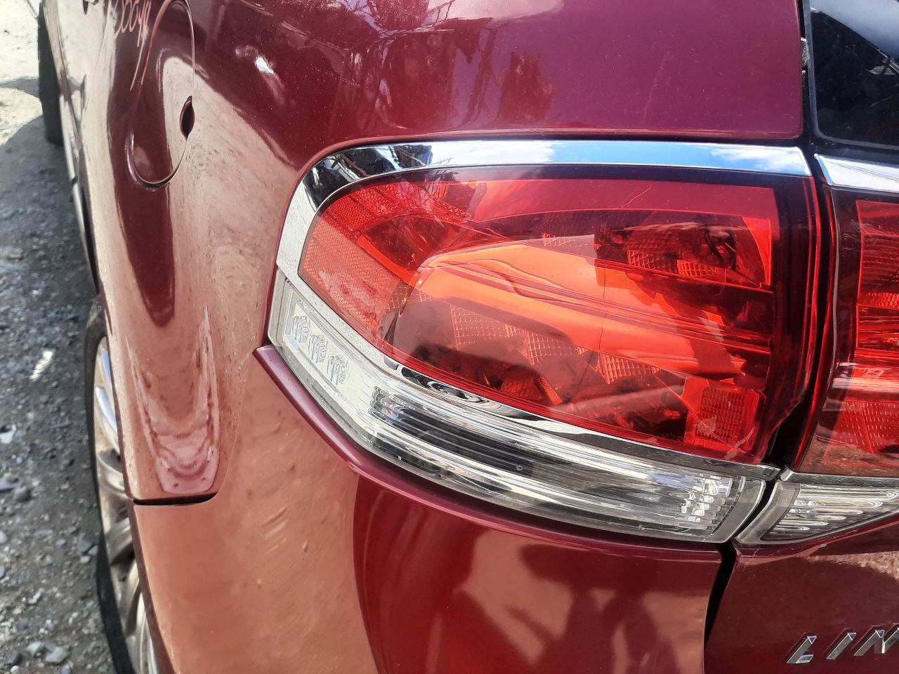 Vehicle/1350_12.jpg