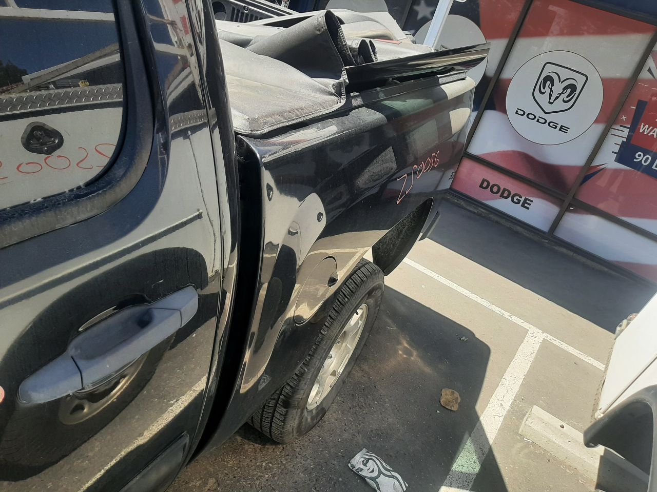 Vehicle/1365_05.jpg