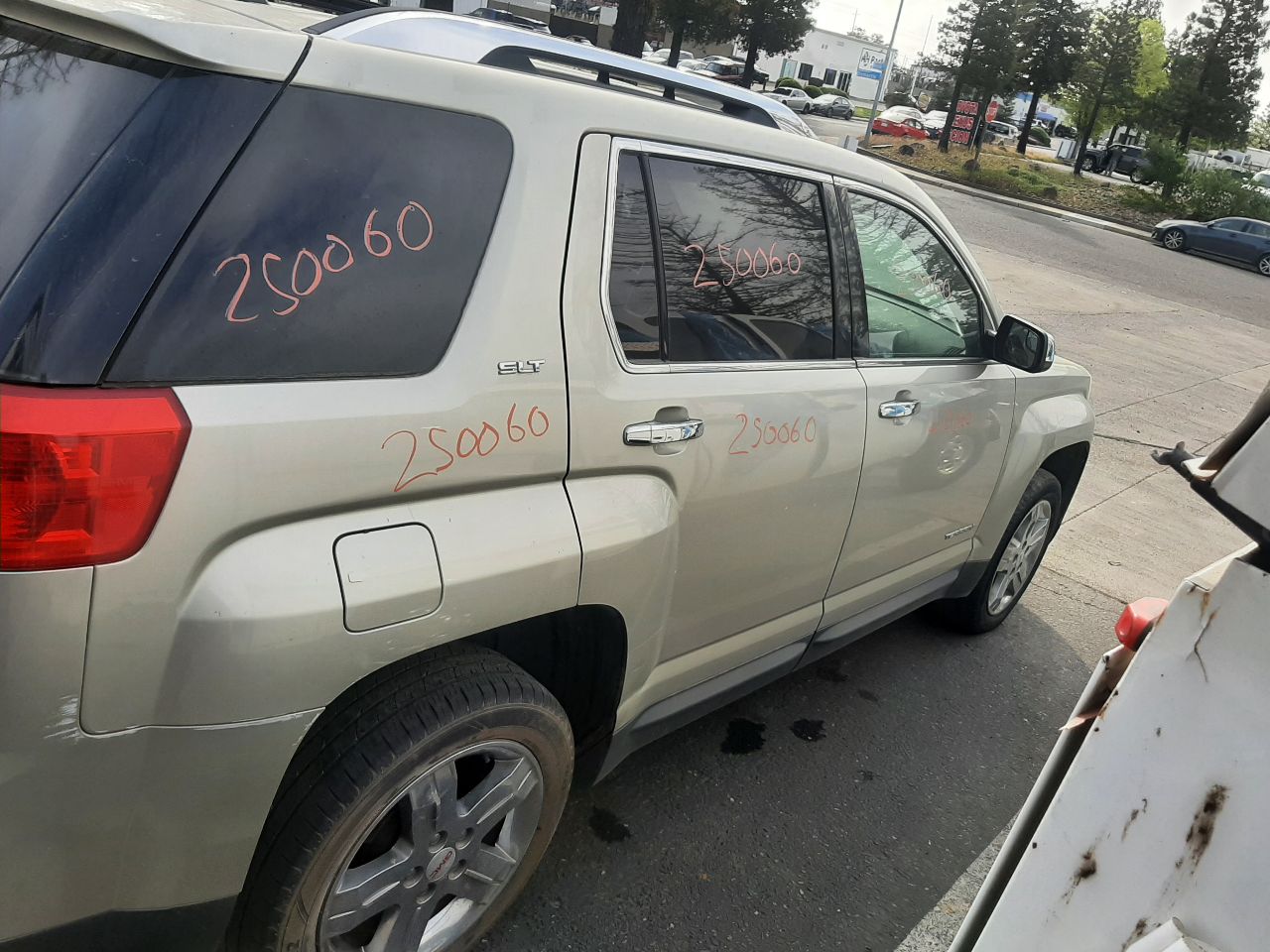 Vehicle/1368_08.jpg