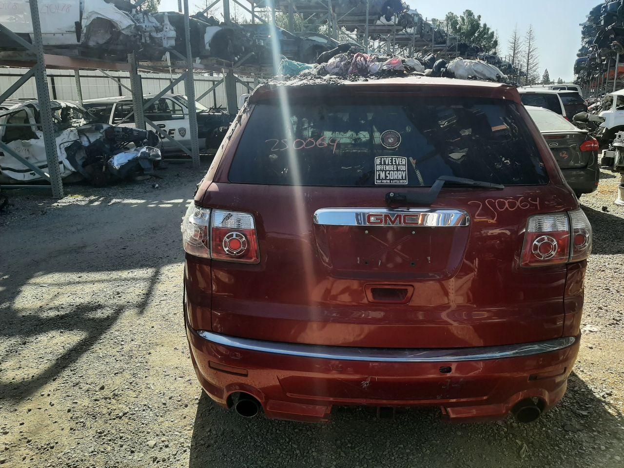 Vehicle/1372_06.jpg