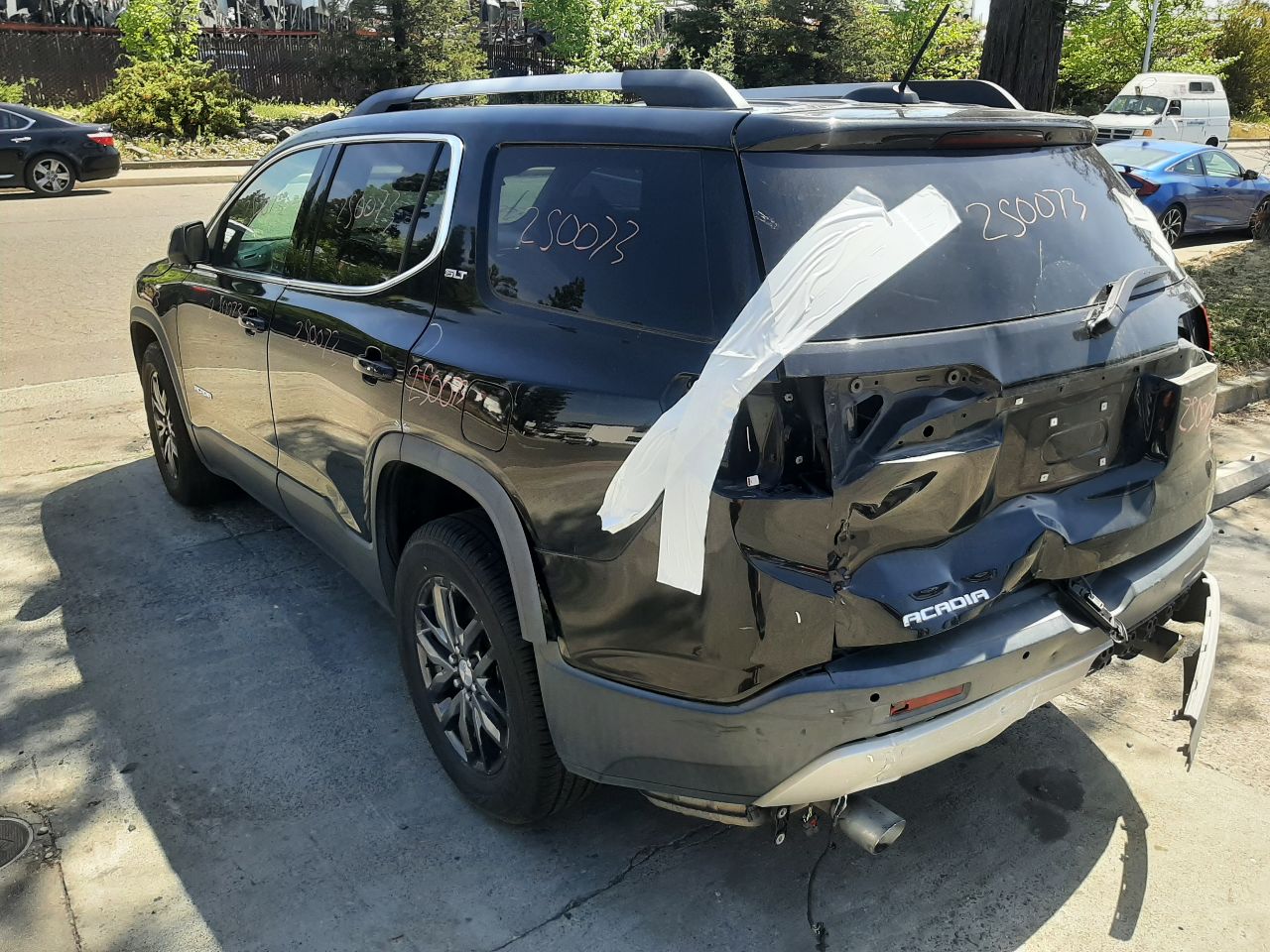Vehicle/1381_05.jpg