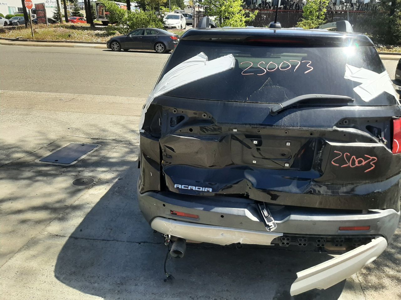 Vehicle/1381_06.jpg