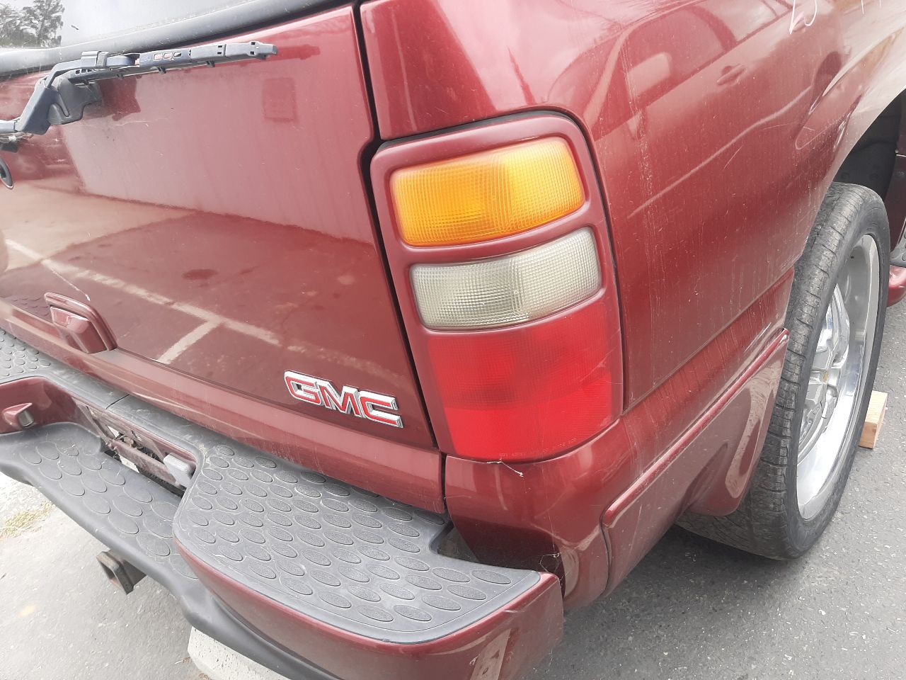 Vehicle/1382_12.jpg