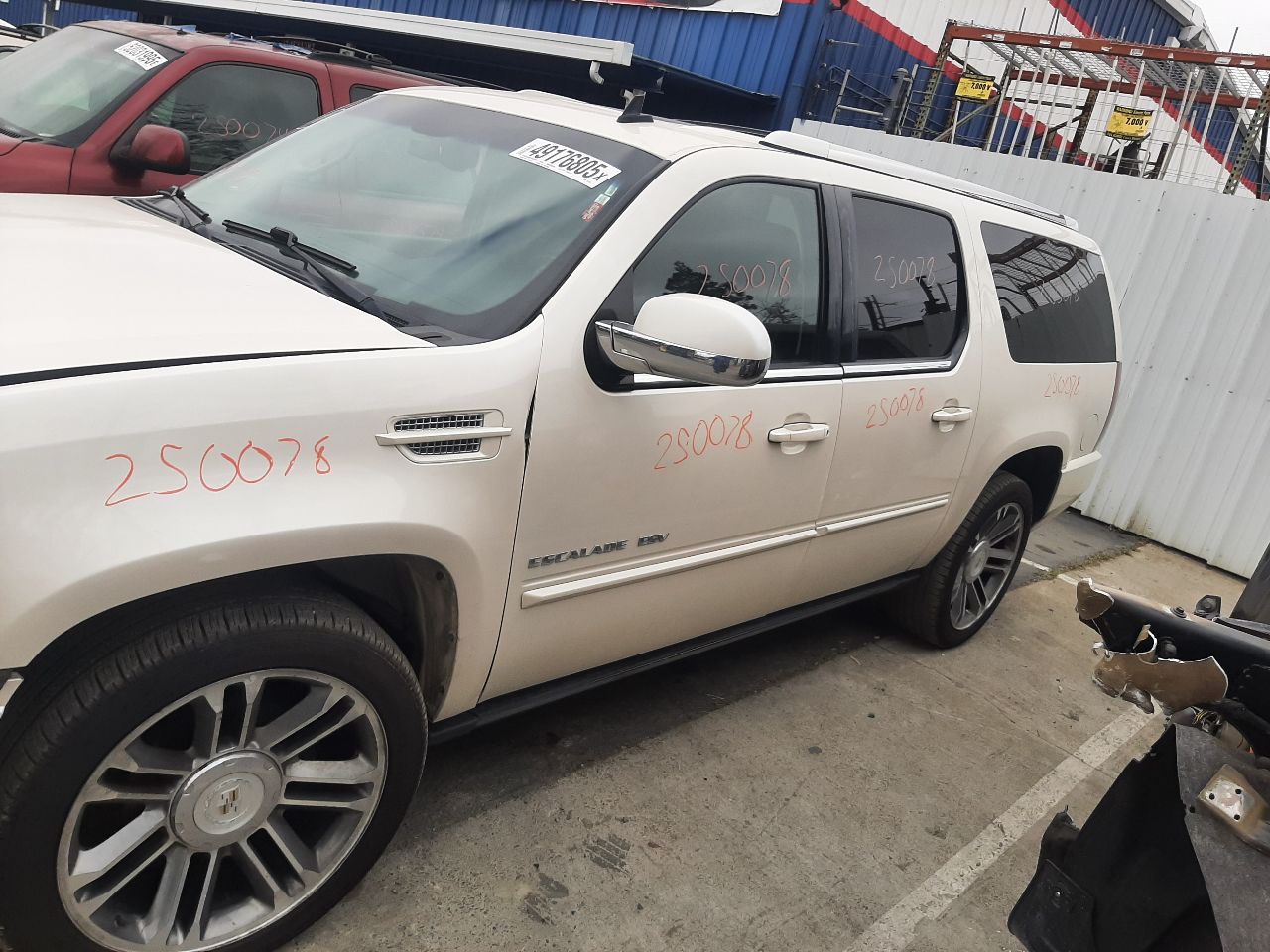 Vehicle/1386_04.jpg