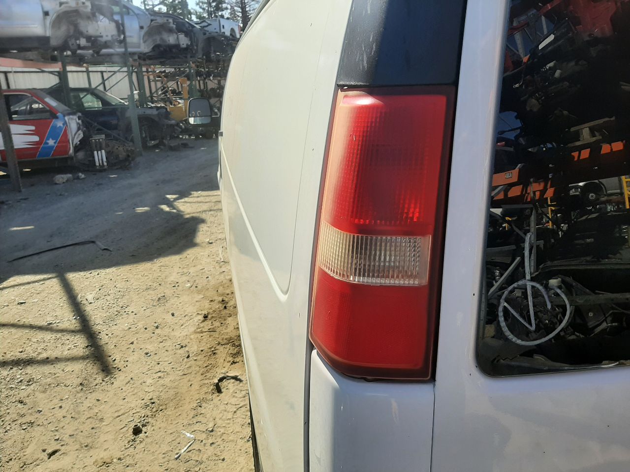 Vehicle/1398_60.jpg