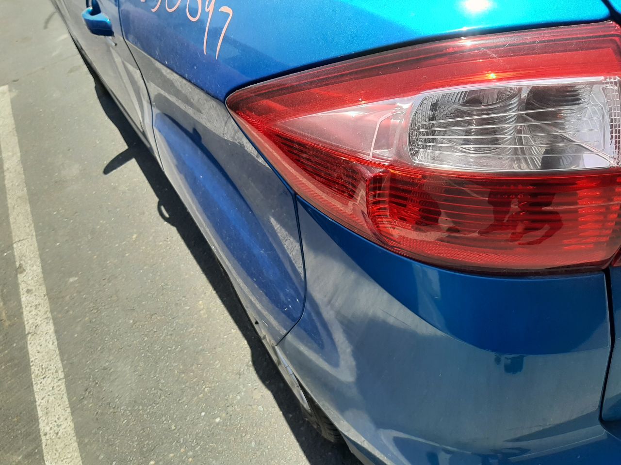 Vehicle/1405_12.jpg