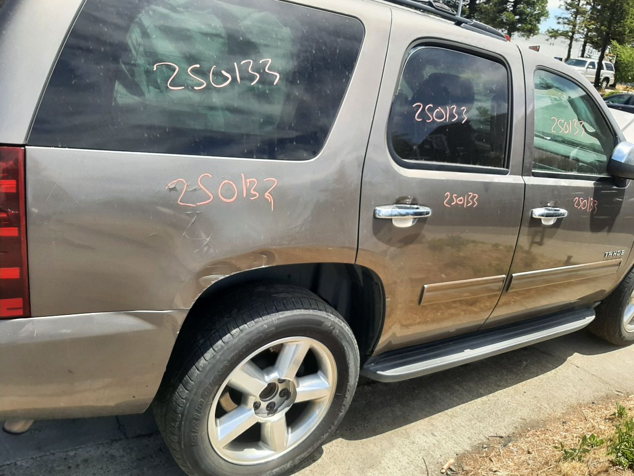 Vehicle/1443_08.jpg