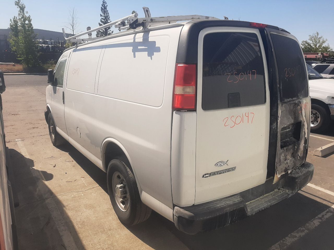 Vehicle/1459_05.jpg