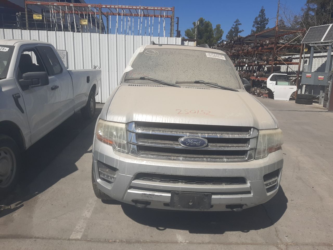 Vehicle/1464_02.jpg