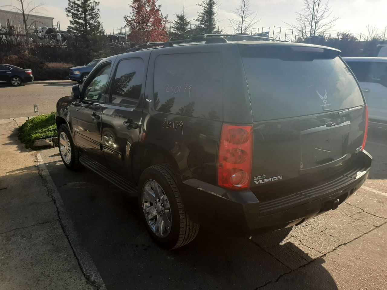 Vehicle/1494_05.jpg
