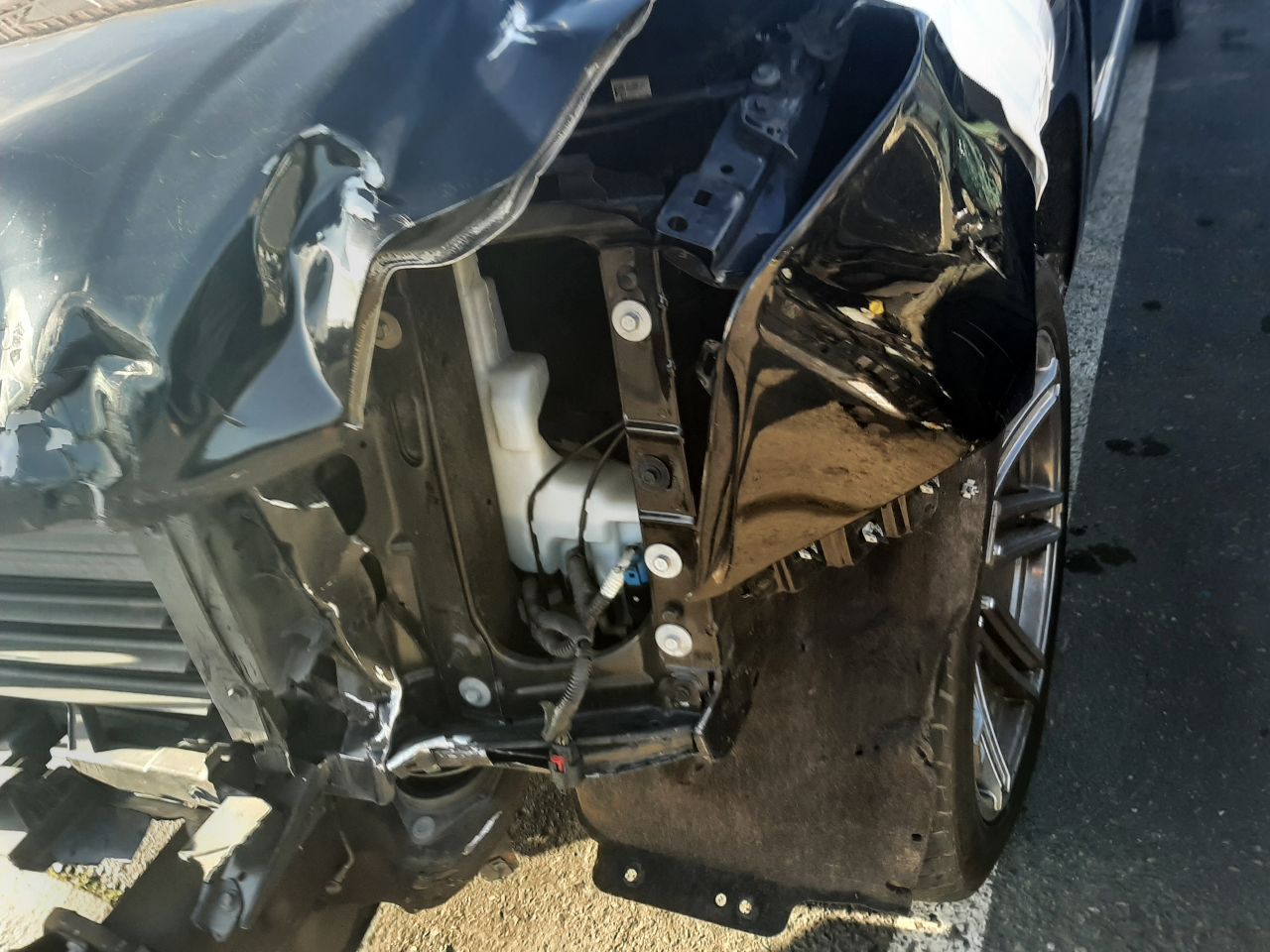 Vehicle/1536_10.jpg