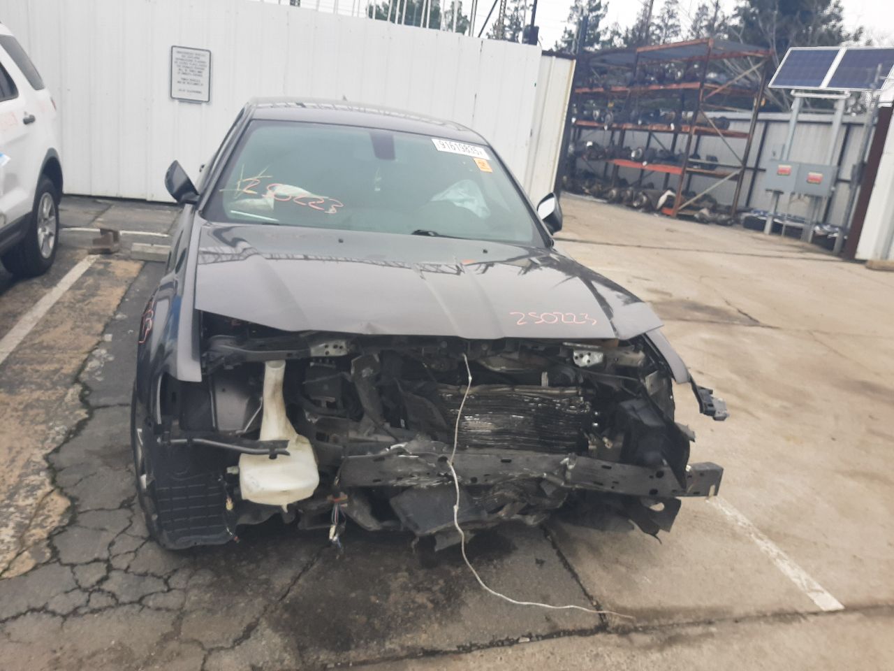Vehicle/1537_02.jpg