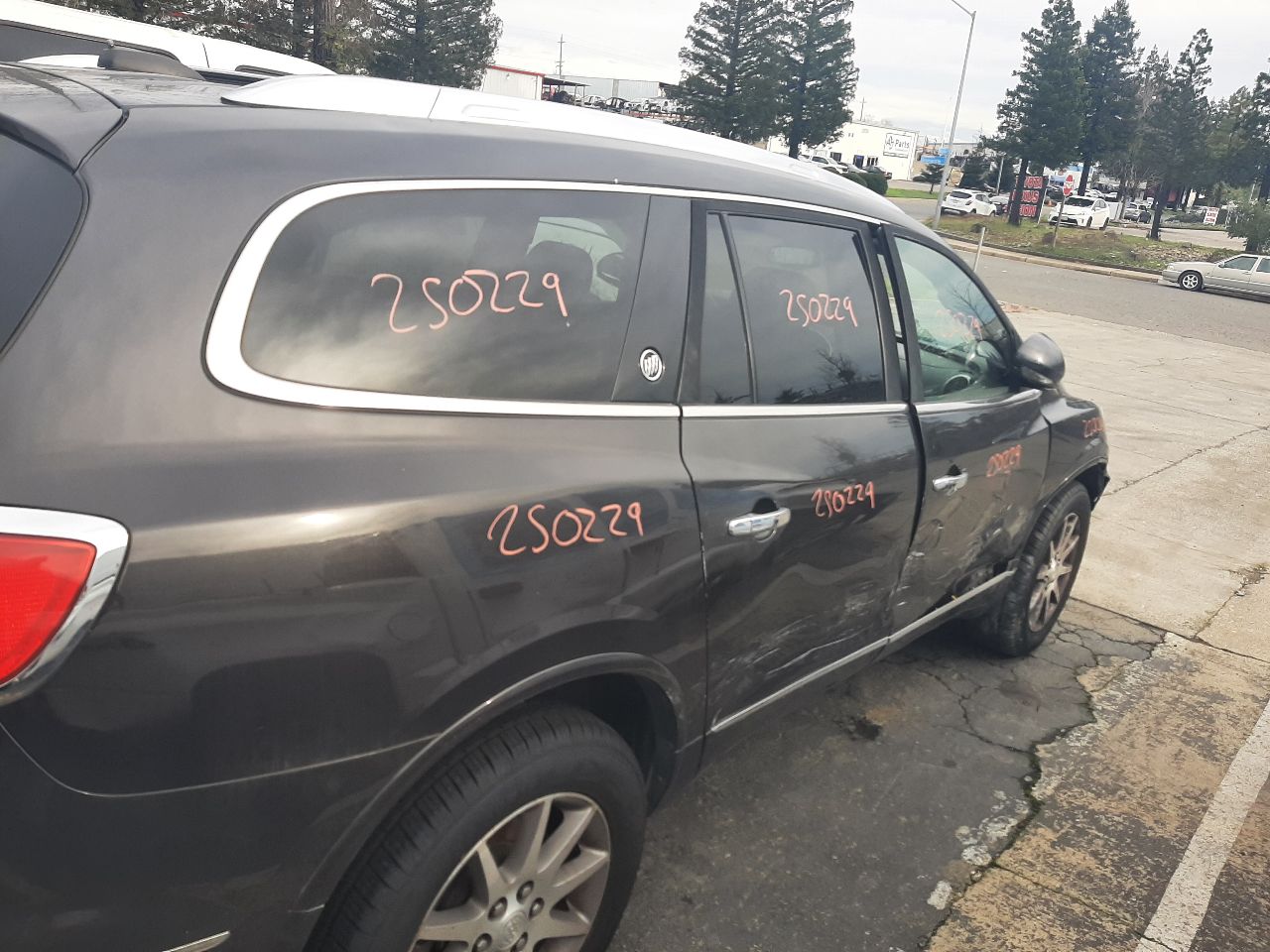 Vehicle/1543_08.jpg