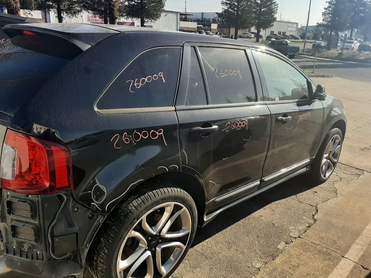 Vehicle/1558_08.jpg