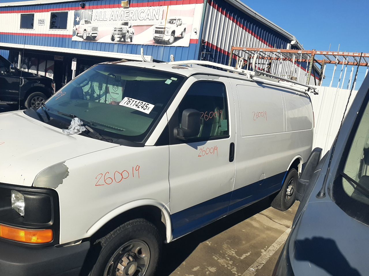 Vehicle/1568_04.jpg