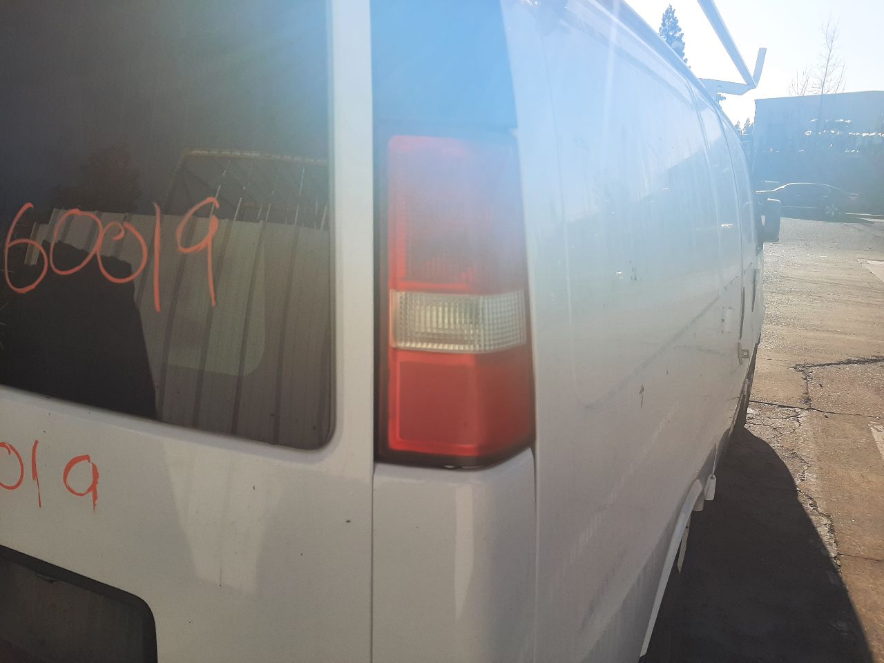 Vehicle/1568_12.jpg