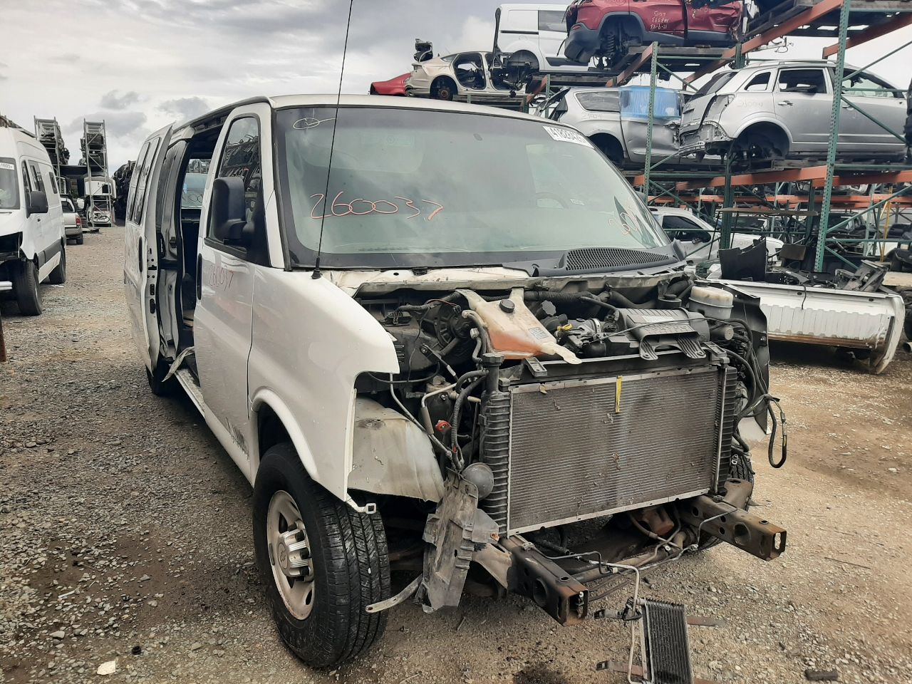 Vehicle/1587_01.jpg