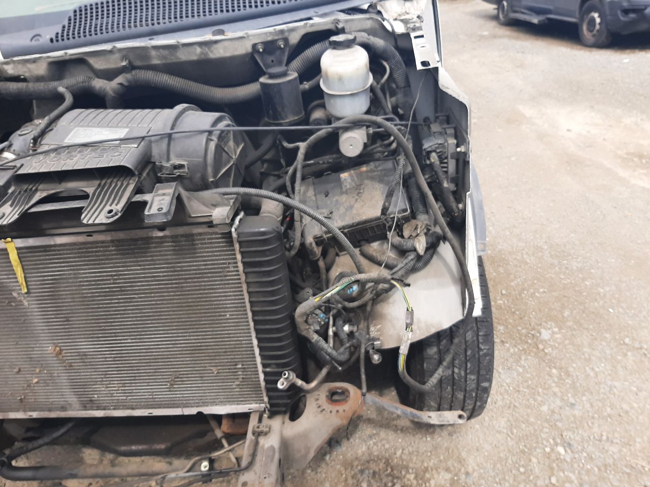 Vehicle/1587_11.jpg