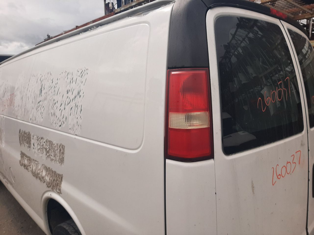 Vehicle/1587_12.jpg