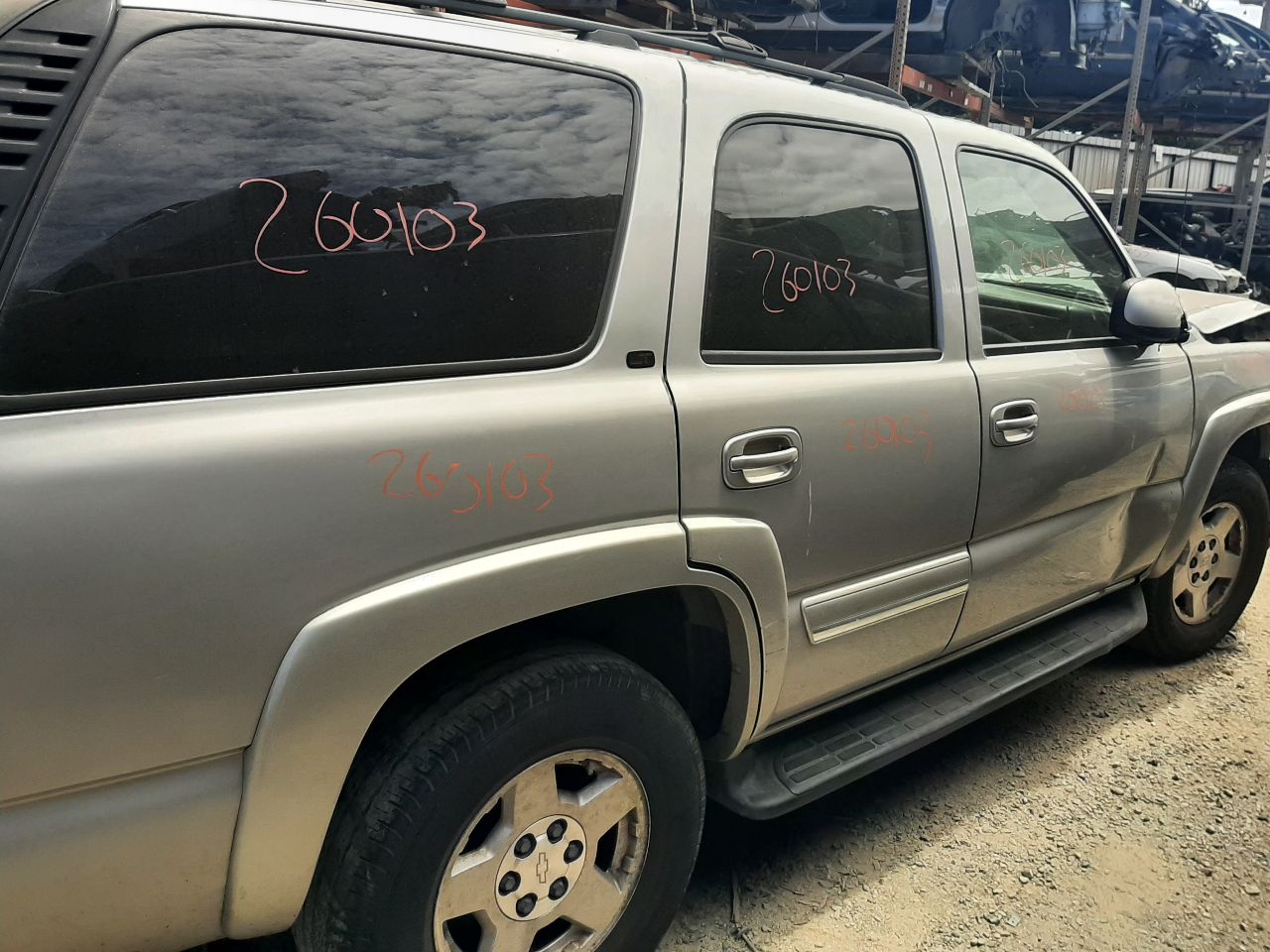 Vehicle/1653_08.jpg