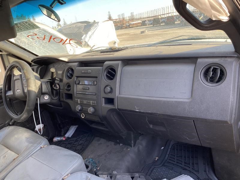 Vehicle/190_10.jpg