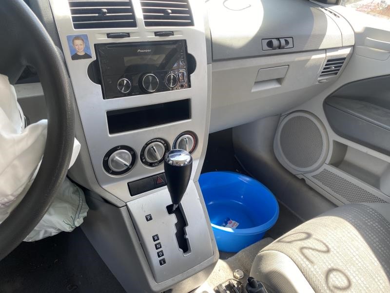 Vehicle/212_11.jpg