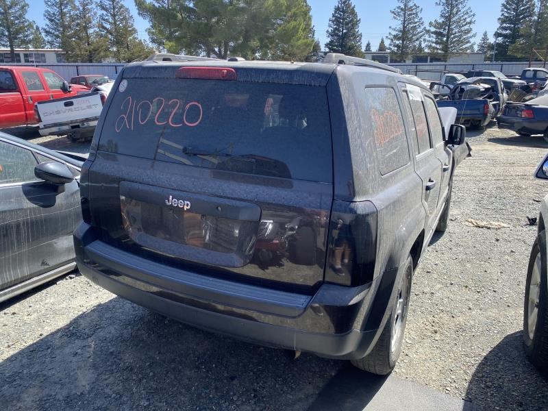 Vehicle/225_05.jpg