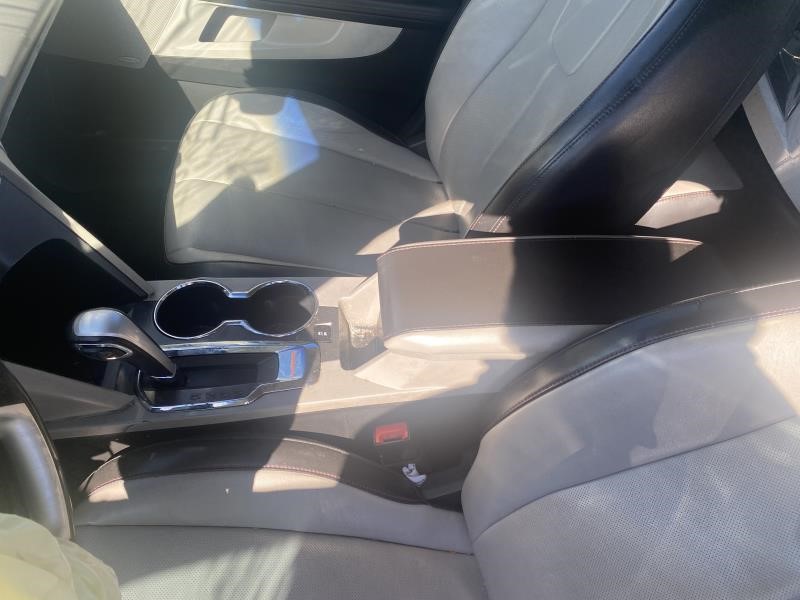Vehicle/229_10.jpg