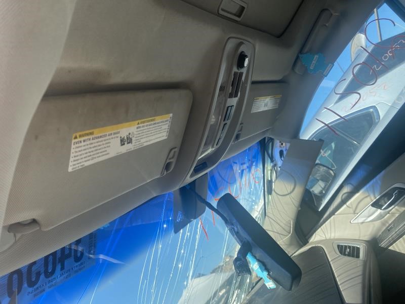 Vehicle/229_12.jpg
