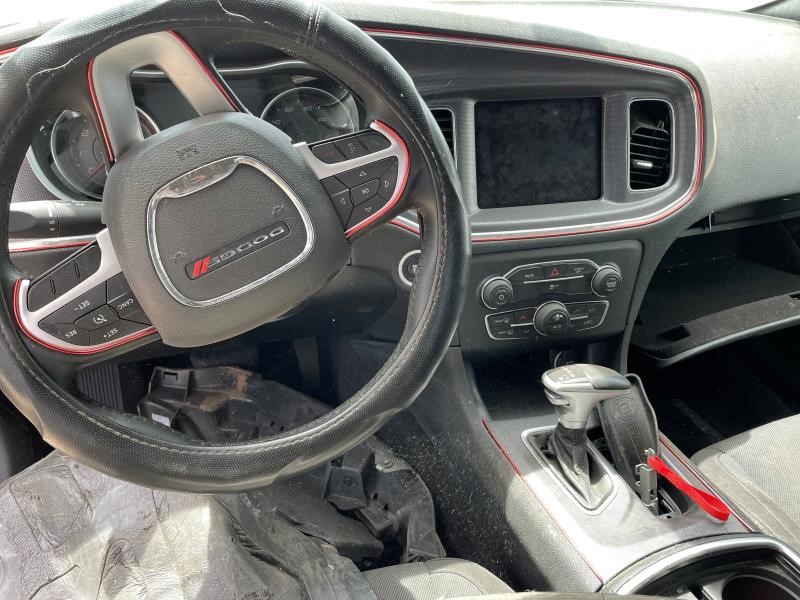 Vehicle/260_06.jpg