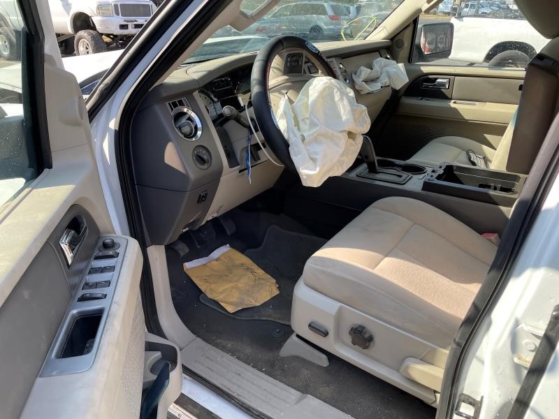 Vehicle/334_05.jpg