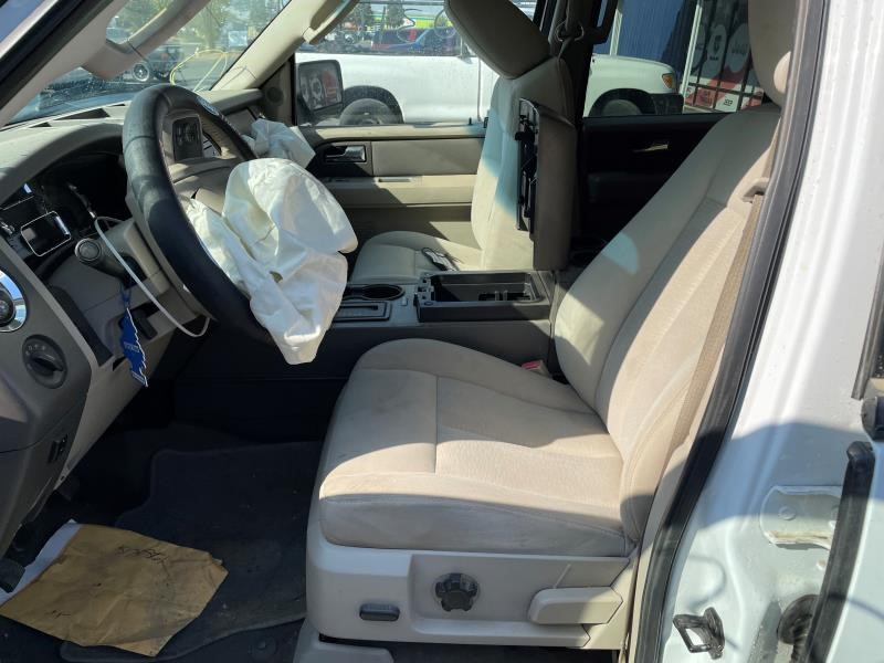 Vehicle/334_06.jpg