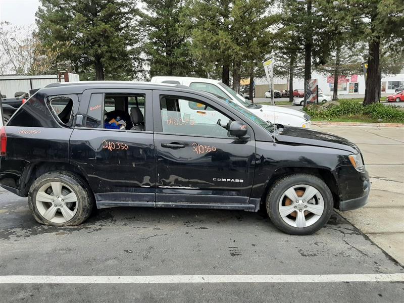 Vehicle/379_03.jpg