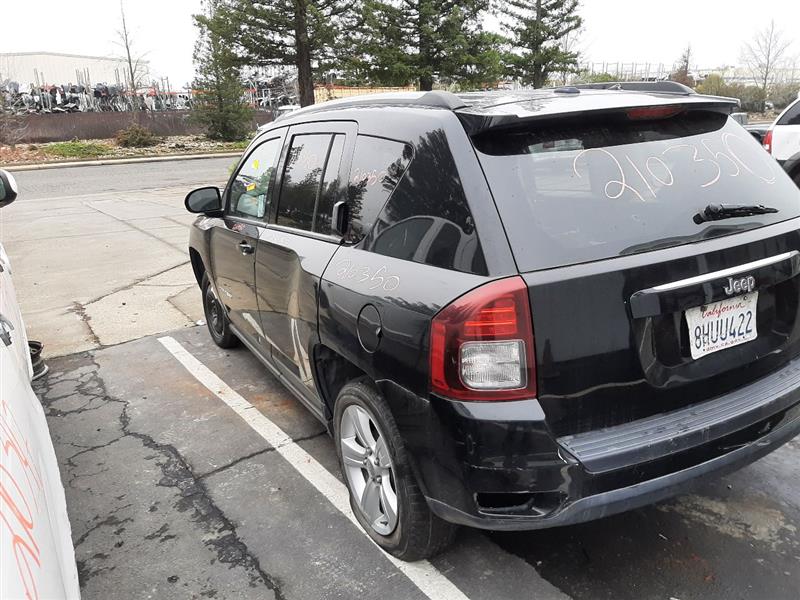 Vehicle/379_06.jpg