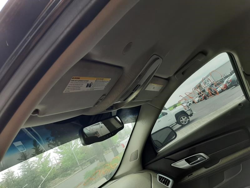 Vehicle/518_12.jpg