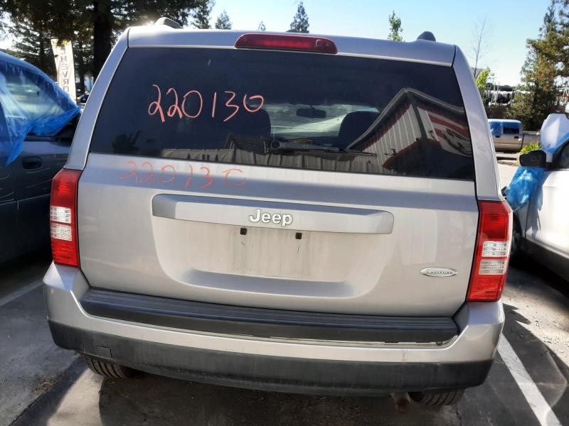 Vehicle/595_05.jpg