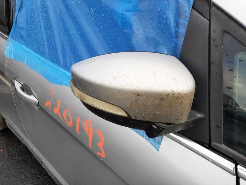Vehicle/660_05.jpg