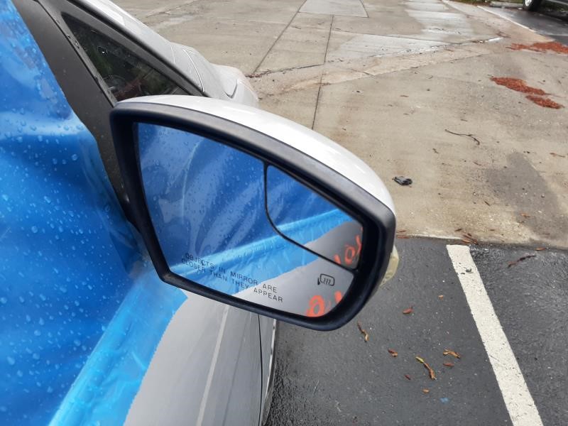 Vehicle/660_06.jpg