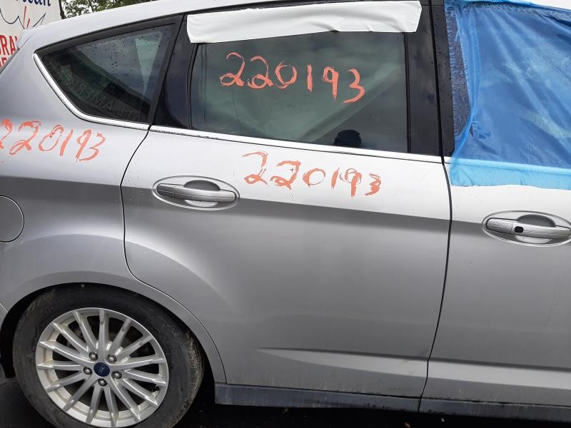 Vehicle/660_08.jpg