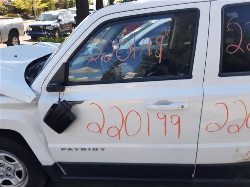 Vehicle/666_12.jpg
