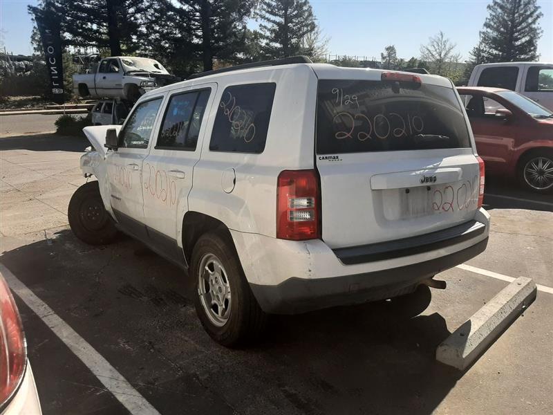 Vehicle/678_12.jpg