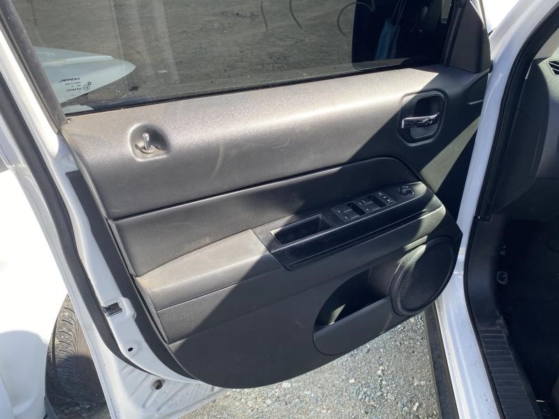 Vehicle/68_08.jpg