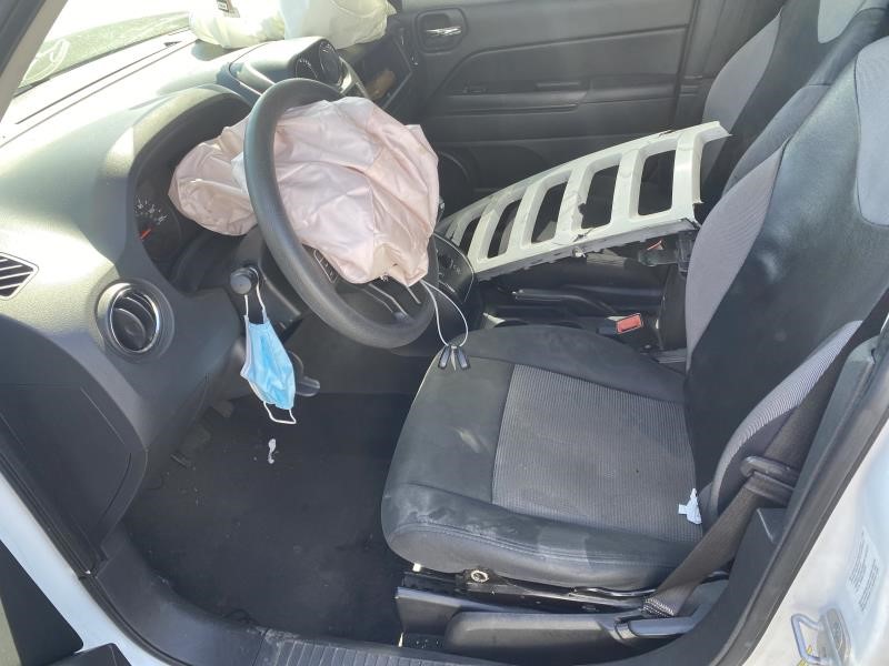 Vehicle/68_09.jpg