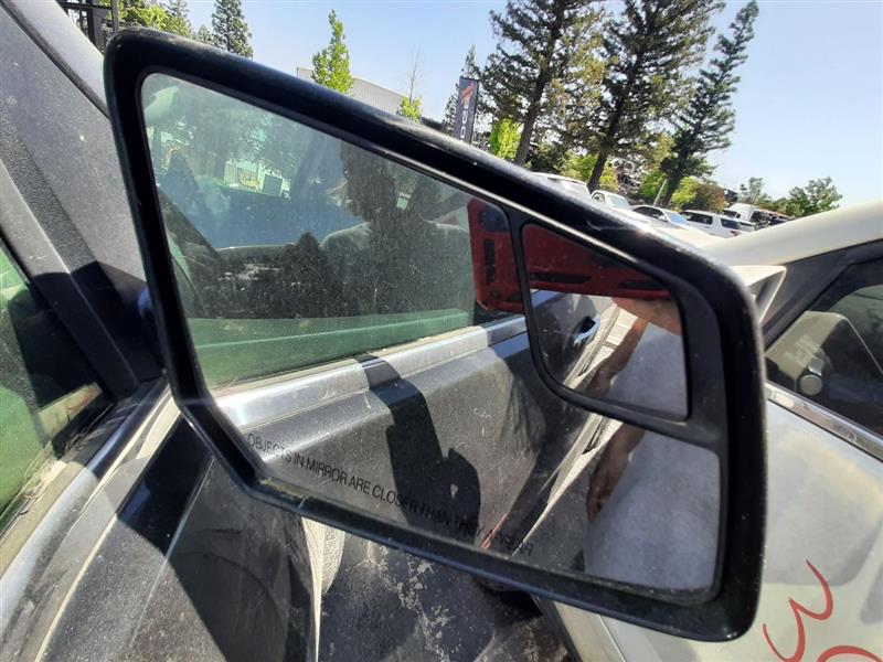 Vehicle/891_09.jpg