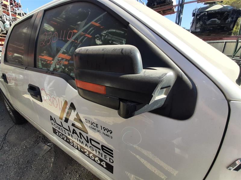 Vehicle/927_08.jpg