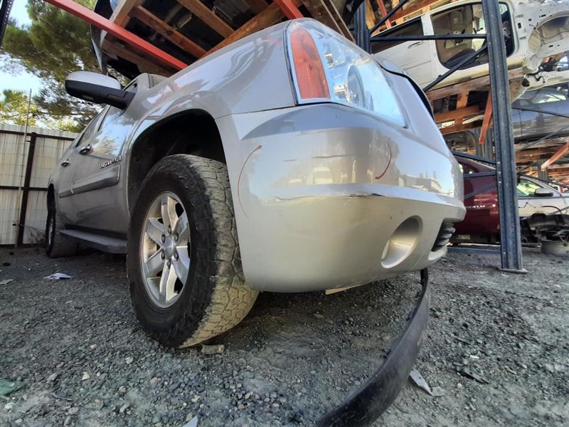 Vehicle/944_06.jpg