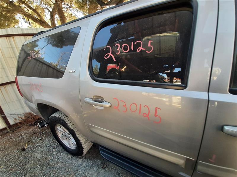 Vehicle/944_11.jpg