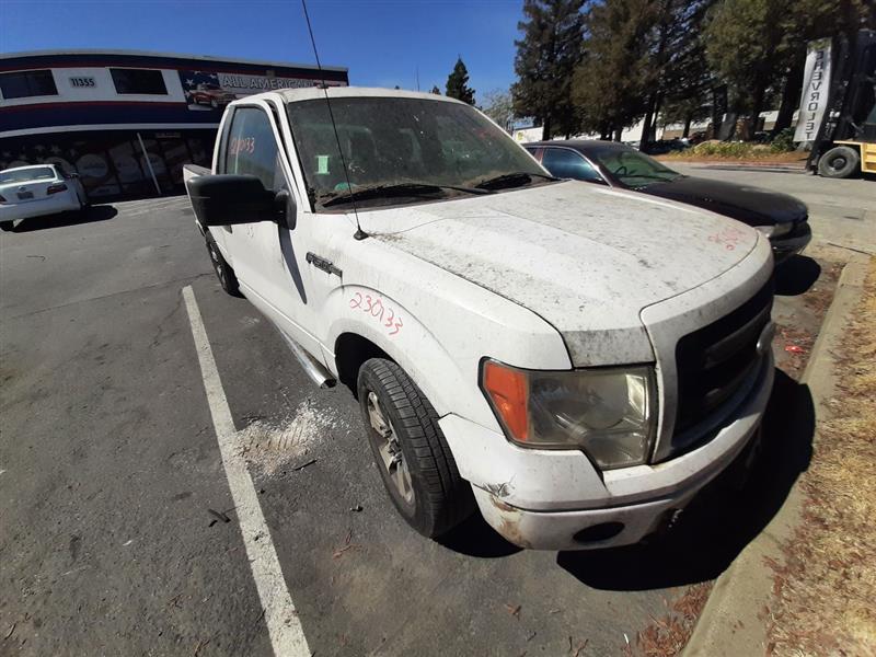 Vehicle/951_03.jpg